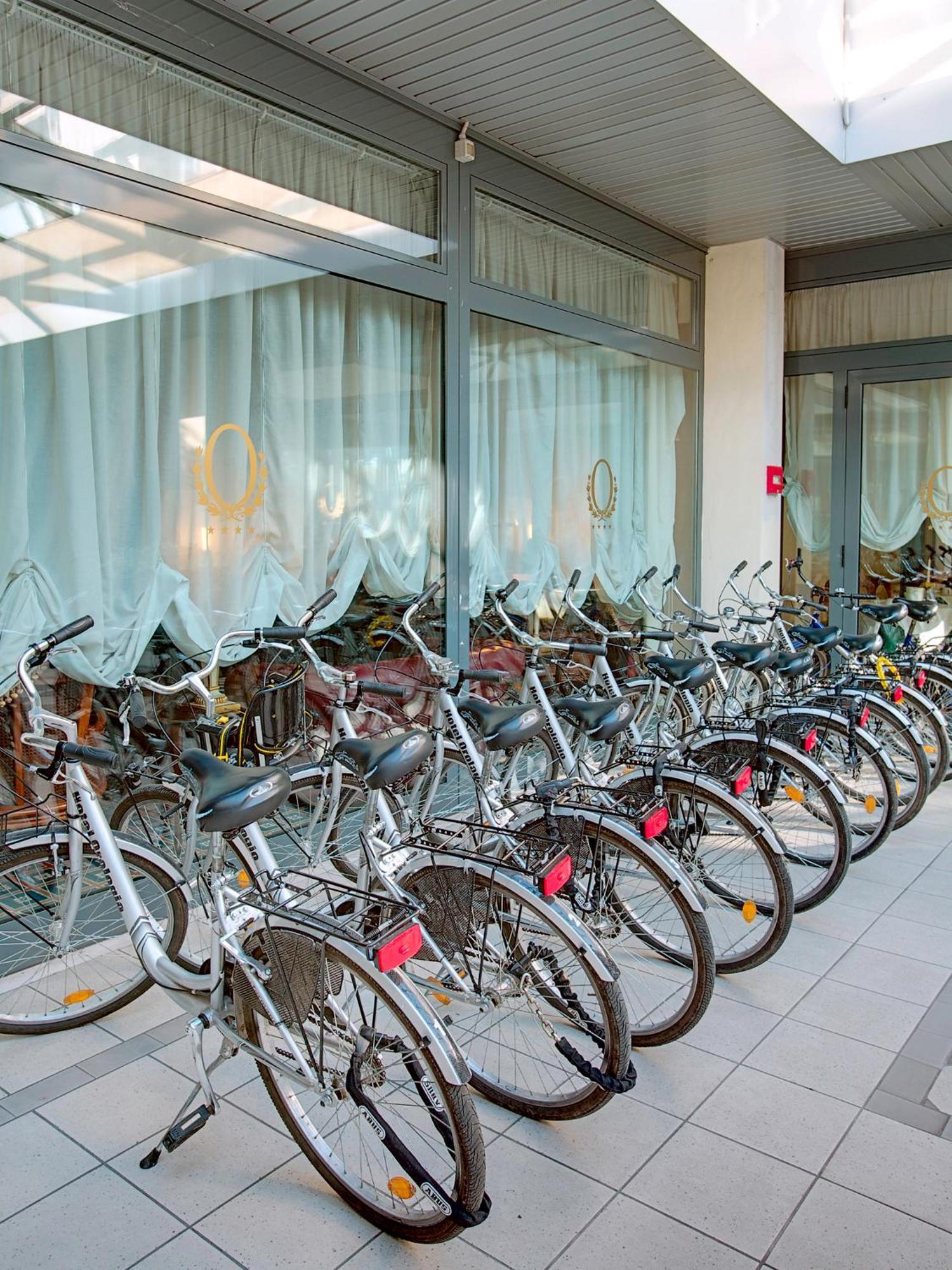 Hotel Orologio Ferrara Esterno foto